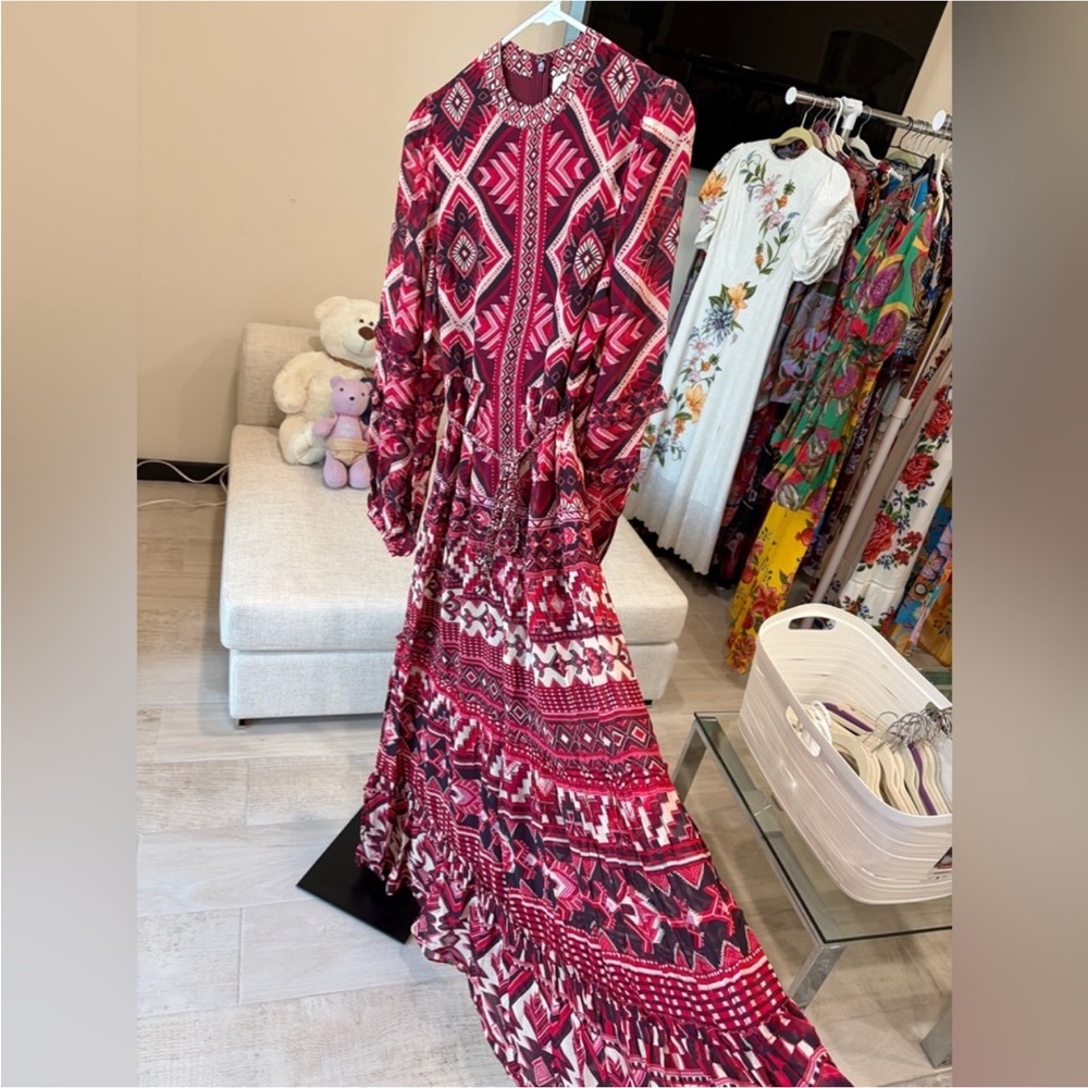 Farm Rio: Red Graphic Ainika Belted Tiered
Maxi Dress DT - Picture 5 of 9